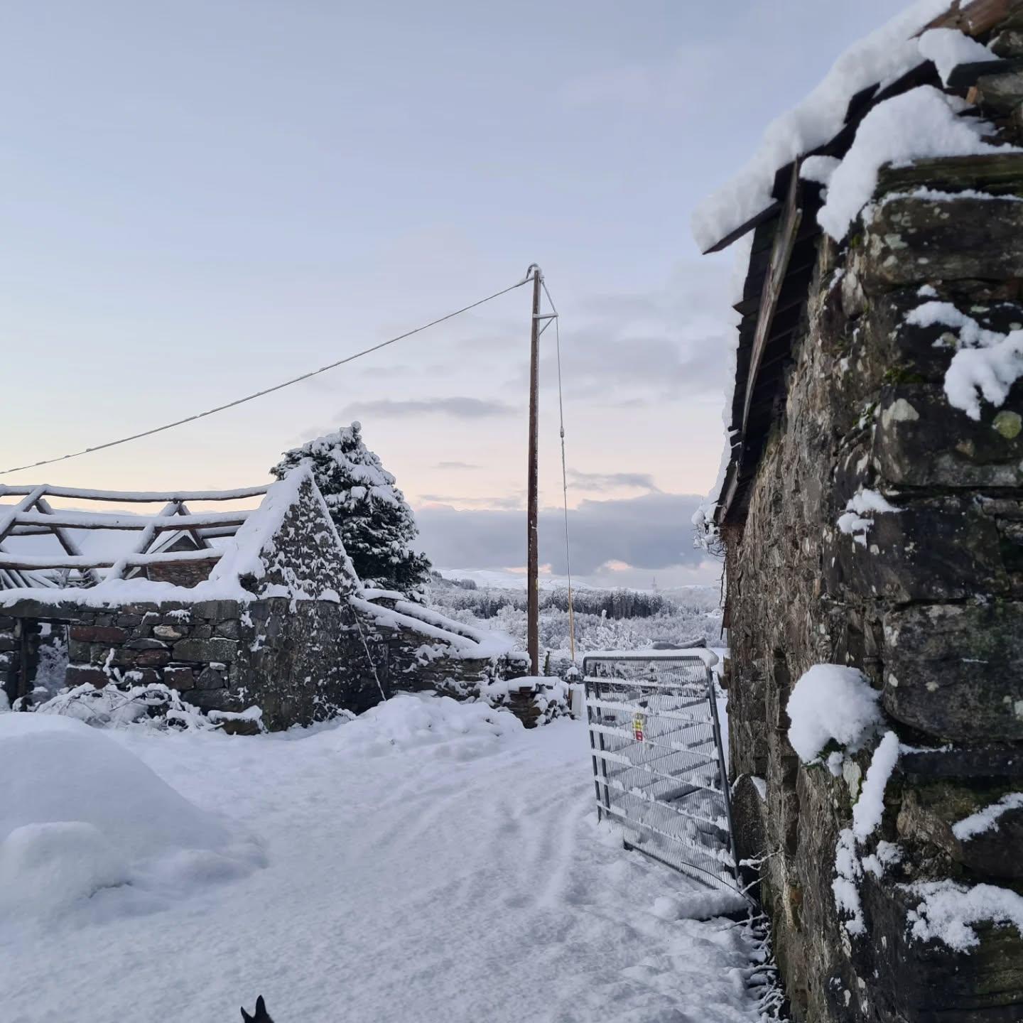 The barn under a heavy snowfall